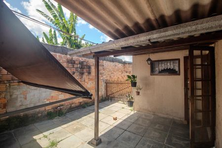 Casa à venda com 467m², 3 quartos e 2 vagas Casa à venda com 467m², 3 quartos e 2 vagasQuintal