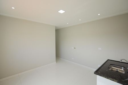 Sala - Cozinha de apartamento para alugar com 2 quartos, 50m² em Jardim Selma, São Paulo