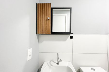 Apartamento para alugar com 37m², 2 quartos e sem vagaBanheiro