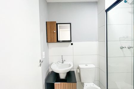 Apartamento para alugar com 37m², 2 quartos e sem vagaBanheiro