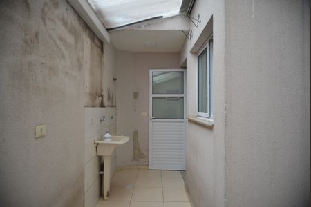 Apartamento para alugar com 42m², 2 quartos e 1 vagaÁrea de Serviço