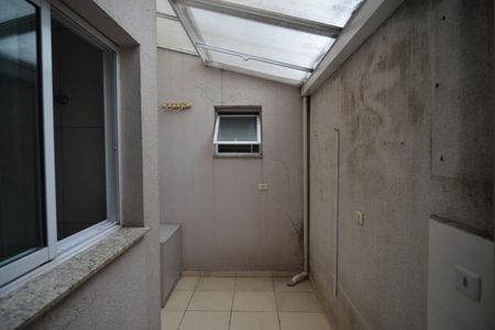 Apartamento para alugar com 42m², 2 quartos e 1 vagaÁrea de Serviço