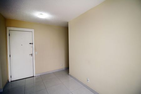 Sala de apartamento para alugar com 2 quartos, 50m² em Irajá, Rio de Janeiro