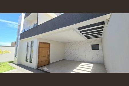 Casa à venda com 3 quartos, 181m² em Conjunto Habitacional Vila Maria, Lagoa Santa