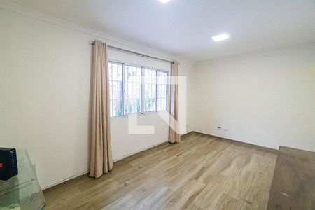 Casa à venda com 360m², 4 quartos e 2 vagas Casa à venda com 360m², 4 quartos e 2 vagasCasa 1