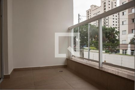 Casa à venda com 360m², 4 quartos e 2 vagas Casa à venda com 360m², 4 quartos e 2 vagasCasa 2