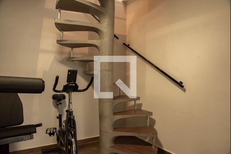 Casa à venda com 360m², 4 quartos e 2 vagas Casa à venda com 360m², 4 quartos e 2 vagasÁrea externa