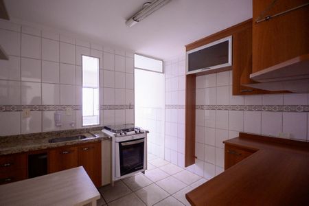 Apartamento para alugar com 61m², 2 quartos e 1 vagaCozinha 