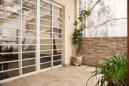 Casa para alugar com 200m², 2 quartos e 1 vagaHall de entrada