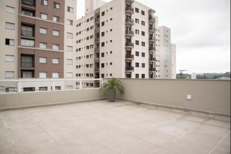 Casa para alugar com 200m², 2 quartos e 1 vagaVaranda
