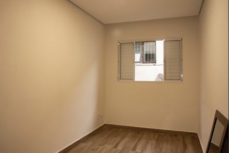 Casa para alugar com 200m², 2 quartos e 1 vagaQuarto
