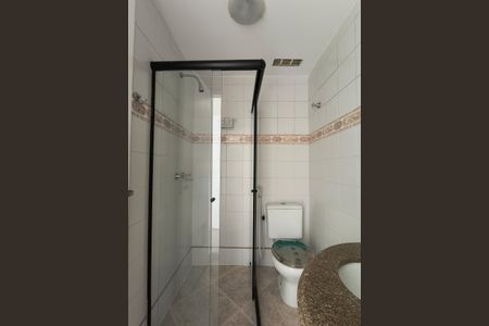 Casa de condomínio à venda com 200m², 3 quartos e 2 vagasBanheiro da Suíte