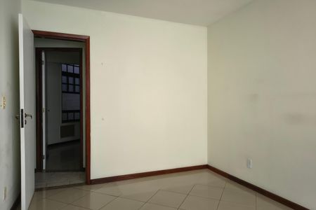 Casa de condomínio à venda com 200m², 3 quartos e 2 vagasQuarto 2