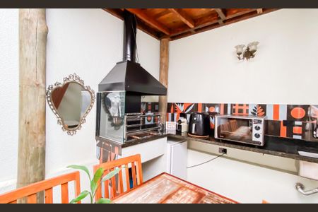 Casa à venda com 115m², 2 quartos e 2 vagasÁrea de Serviço