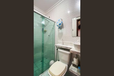 Casa à venda com 115m², 2 quartos e 2 vagasBanheiro da Suíte 1