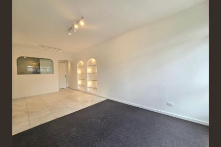 Apartamento para alugar com 80m², 2 quartos e 2 vagas Apartamento para alugar com 80m², 2 quartos e 2 vagasSala