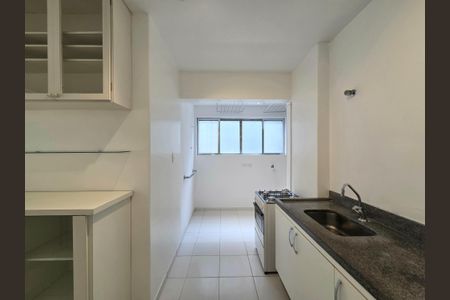 Apartamento para alugar com 80m², 2 quartos e 2 vagas Apartamento para alugar com 80m², 2 quartos e 2 vagasCozinha