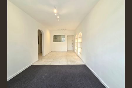 Apartamento para alugar com 80m², 2 quartos e 2 vagas Apartamento para alugar com 80m², 2 quartos e 2 vagasSala