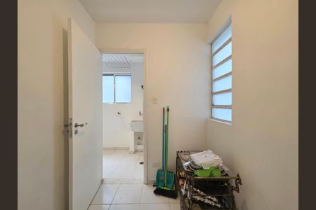 Apartamento para alugar com 80m², 2 quartos e 2 vagas Apartamento para alugar com 80m², 2 quartos e 2 vagasQuarto de Serviço