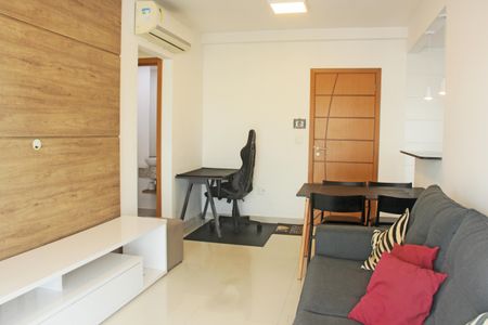 Sala de apartamento para alugar com 1 quarto, 58m² em Embaré, Santos