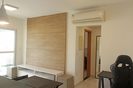 Sala de apartamento para alugar com 1 quarto, 58m² em Embaré, Santos