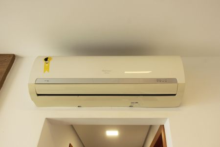 Ar condicionado da Sala de apartamento para alugar com 1 quarto, 58m² em Embaré, Santos