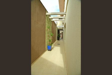 Casa para alugar com 205m², 3 quartos e 3 vagasCorredor Lateral 