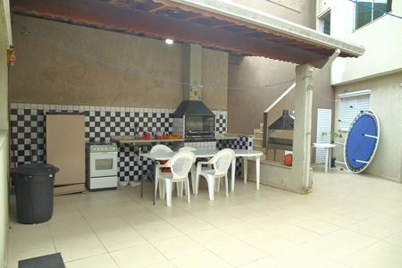 Casa à venda com 205m², 3 quartos e 3 vagasÁrea de convivência - Churrasqueira