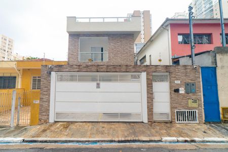 Casa para alugar com 120m², 2 quartos e 1 vagaFachada