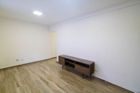 Sala de casa para alugar com 2 quartos, 120m² em Vila Monte Alegre, São Paulo
