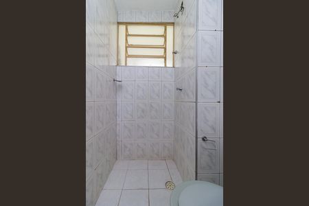 Apartamento para alugar com 67m², 2 quartos e sem vagaBanheiro