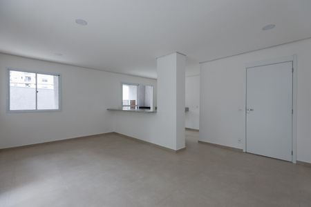 Apartamento para alugar com 40m², 2 quartos e 1 vagaÁrea comum - Salão de festas