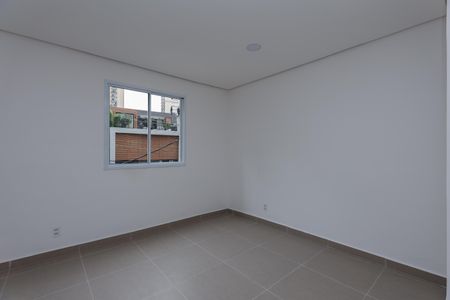 Apartamento para alugar com 40m², 2 quartos e 1 vagaÁrea comum