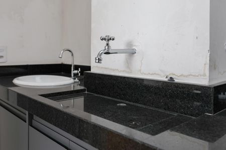 Apartamento para alugar com 40m², 2 quartos e 1 vagaÁrea de Serviço