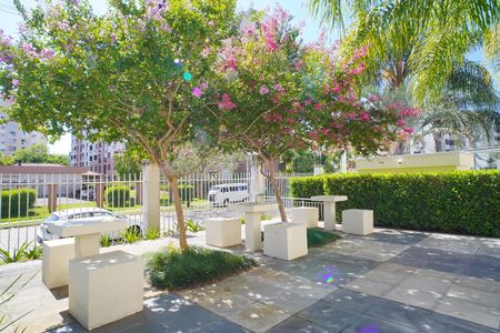 Apartamento à venda com 76m², 3 quartos e 1 vagaÁrea comum