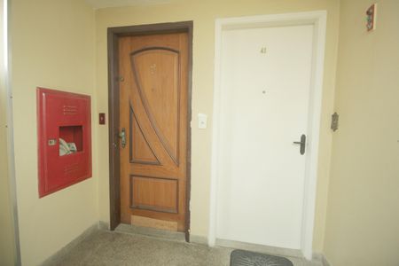 Apartamento à venda com 54m², 2 quartos e sem vagaHall