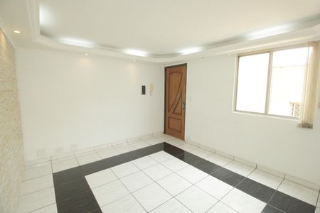 Sala de apartamento à venda com 2 quartos, 54m² em Conjunto Residencial Planeta, Santo André