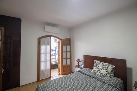 Casa à venda com 300m², 4 quartos e 4 vagasQuarto 2