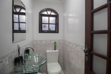 Lavabo 1 de casa à venda com 4 quartos, 300m² em Vila Maria, São Paulo
