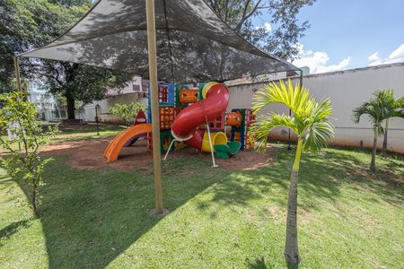 Apartamento para alugar com 65m², 2 quartos e 1 vagaarea de lazer / condominio