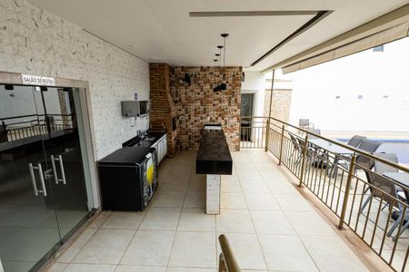 Apartamento para alugar com 65m², 2 quartos e 1 vagaarea de lazer / condominio
