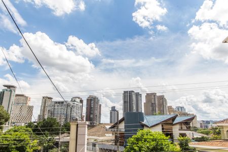 Casa de condomínio à venda com 600m², 4 quartos e 2 vagasVista