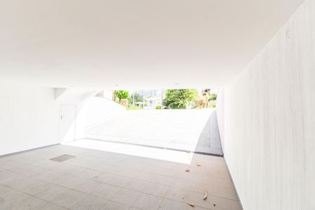 Casa de condomínio à venda com 600m², 4 quartos e 2 vagasGaragem