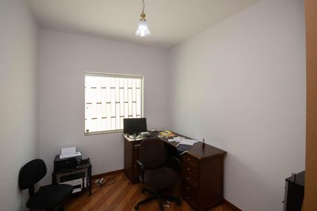 Casa para alugar com 250m², 3 quartos e 3 vagasQuarto 1