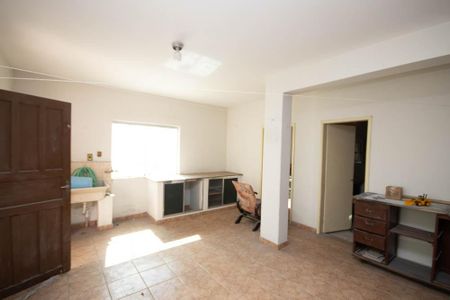 Casa para alugar com 250m², 3 quartos e 3 vagasÁrea de Serviço