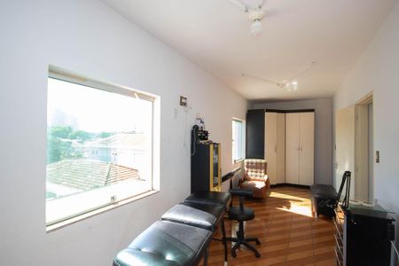 Casa para alugar com 250m², 3 quartos e 3 vagasQuarto 2