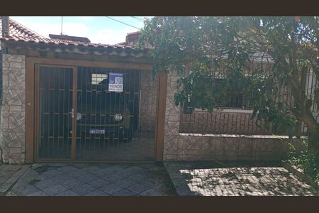 Casa para alugar com 250m², 3 quartos e 3 vagasFachada 