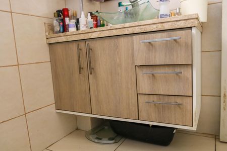 Apartamento para alugar com 88m², 2 quartos e 1 vaga Apartamento para alugar com 88m², 2 quartos e 1 vagaBanheiro