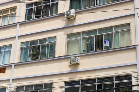 Apartamento para alugar com 88m², 2 quartos e 1 vaga Apartamento para alugar com 88m², 2 quartos e 1 vagaFachada