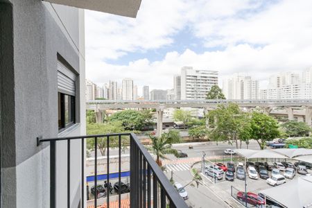 Apartamento para alugar com 29m², 1 quarto e sem vagaVaranda